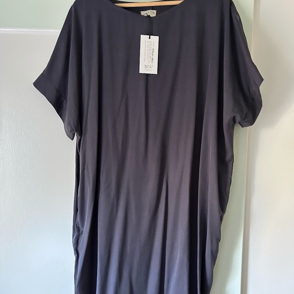 Cocoon style Oversized Gray Dress, 100% Tencel - Picture 2 of 6